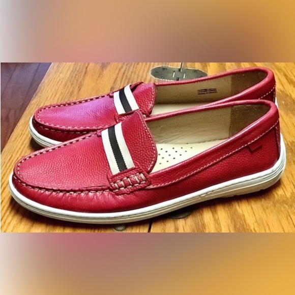 Women's 5 Red Pebbled Leather MARC JOSEPH NEW YORK Loafers - Picture 9 of 10
